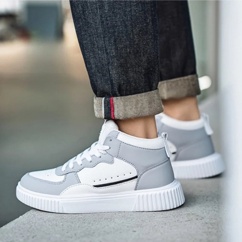Men's Lightweight Athletic Sneakers