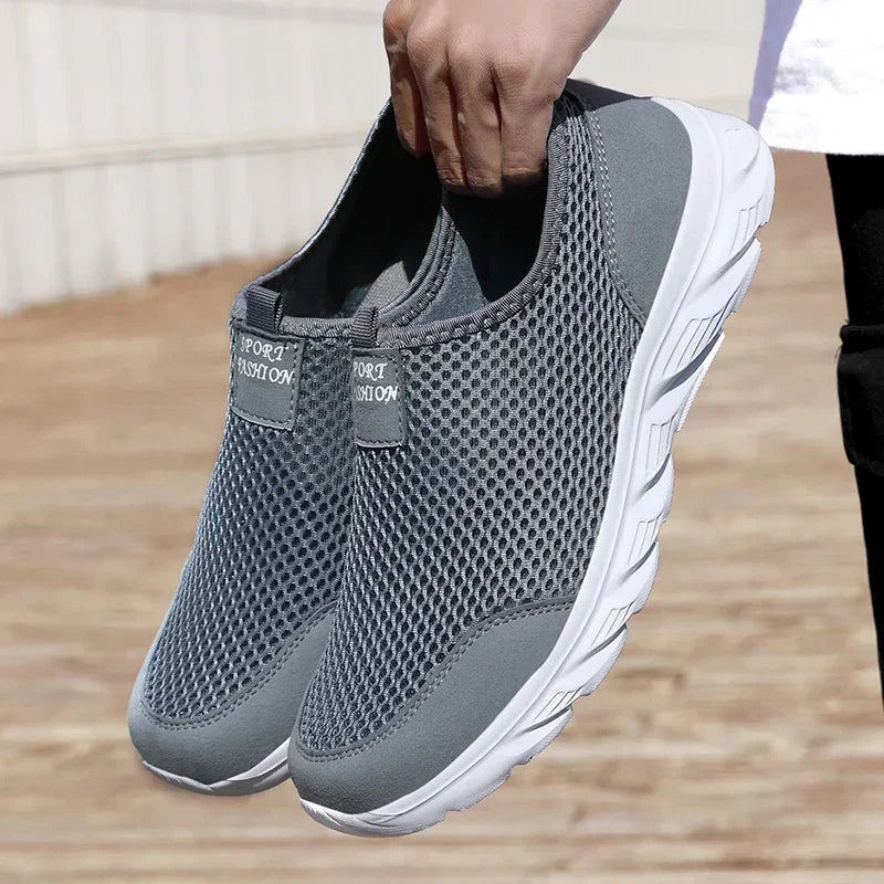 Men's Slip Runners